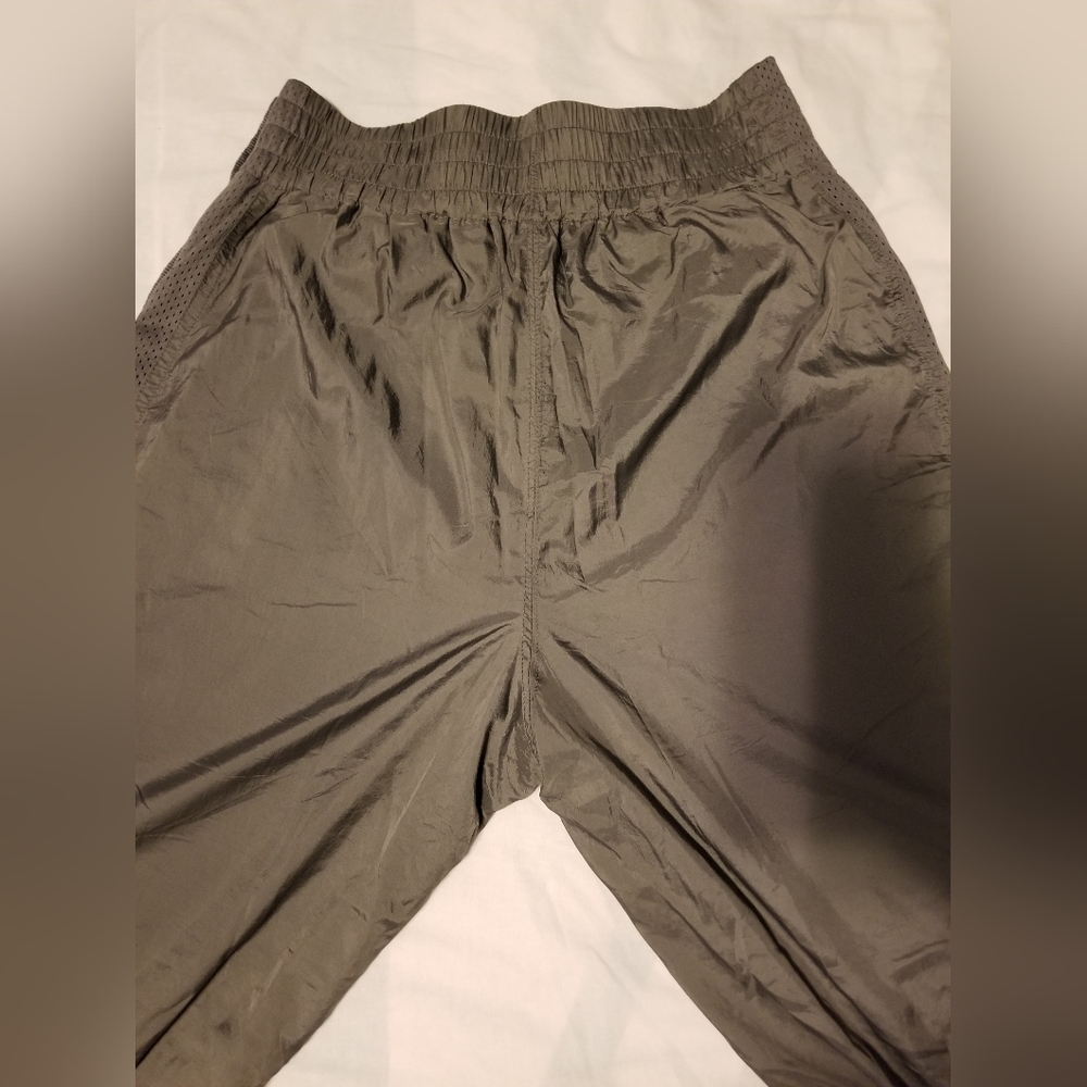 Free People Movement Nova Lined Pants Size XS Gray Side Zipper Wide Leg - Picture 5 of 12